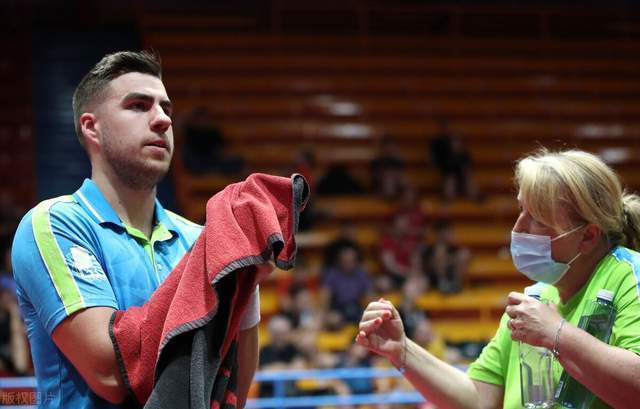 联合会的成 联合会的成