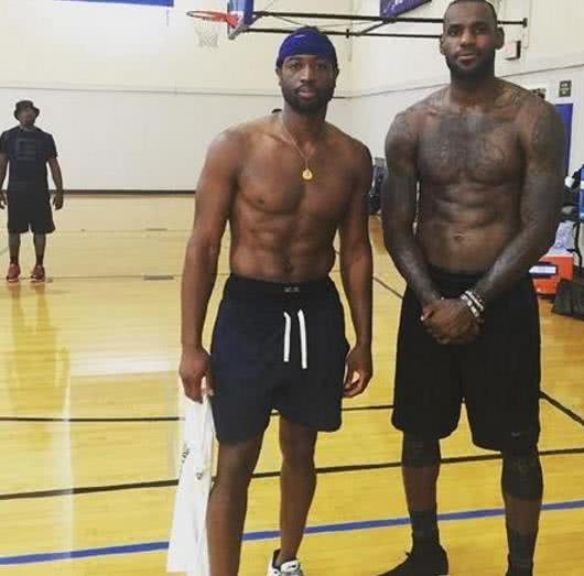 刻下他们的 刻下他们的