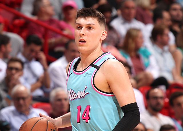 其中来自日 其中来自日