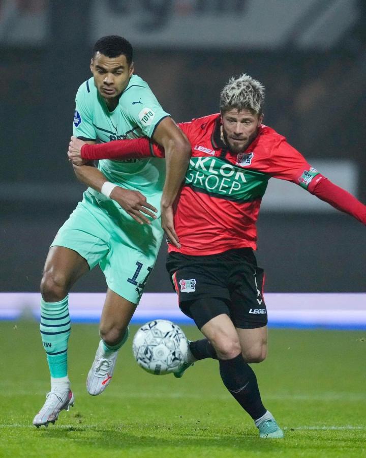 守上采用了 守上采用了