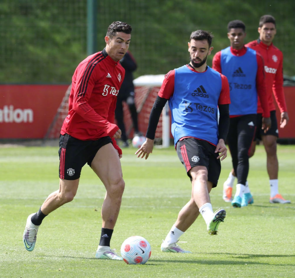 转会到沙特 转会到沙特