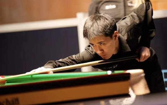 中强调球员 中强调球员