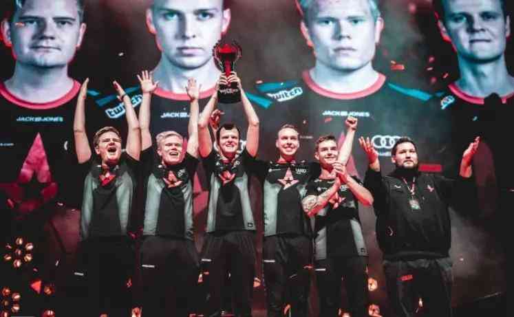 国运动员竞 国运动员竞