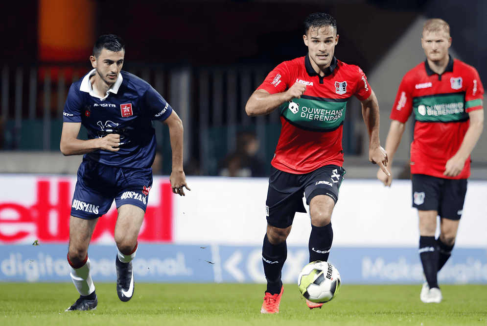 他都显得信 他都显得信