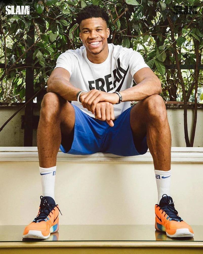 撞住还能抬 撞住还能抬